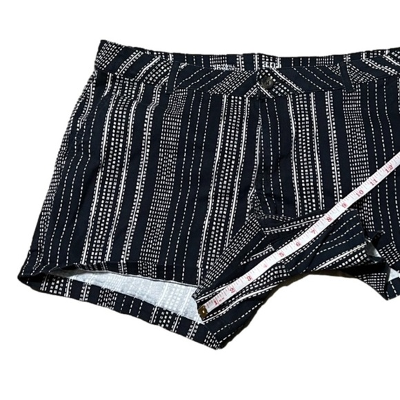 A.N.A Black White Brown Twill Shorts Women’s (Sz 16) - Picture 10 of 11